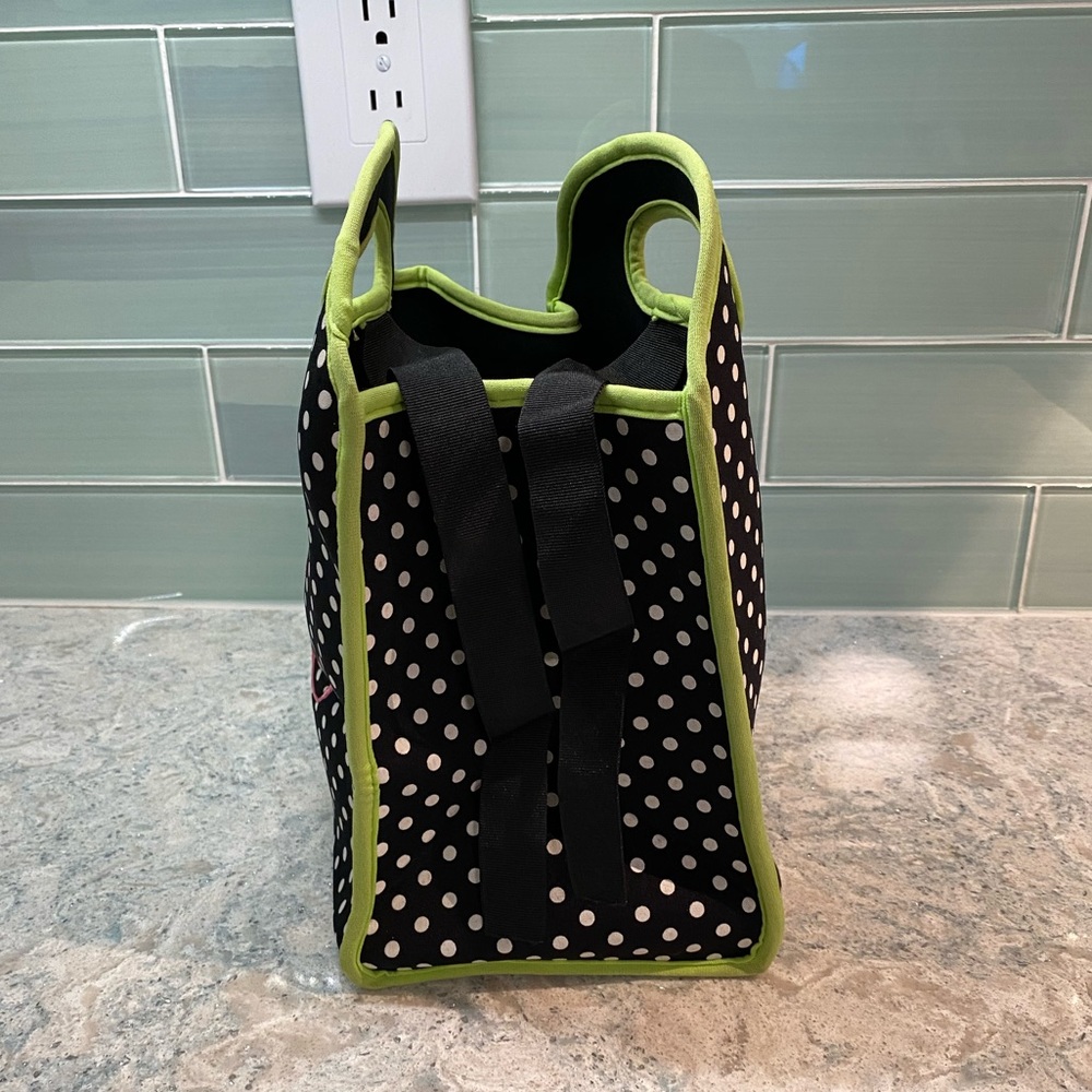 Monogrammed ‘C’ Lunchbox - image 2